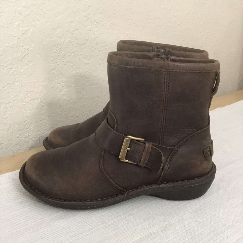 UGG Australia Bryce Winter Leather Boots in Lodge Brown Size 6 - Picture 1 of 11